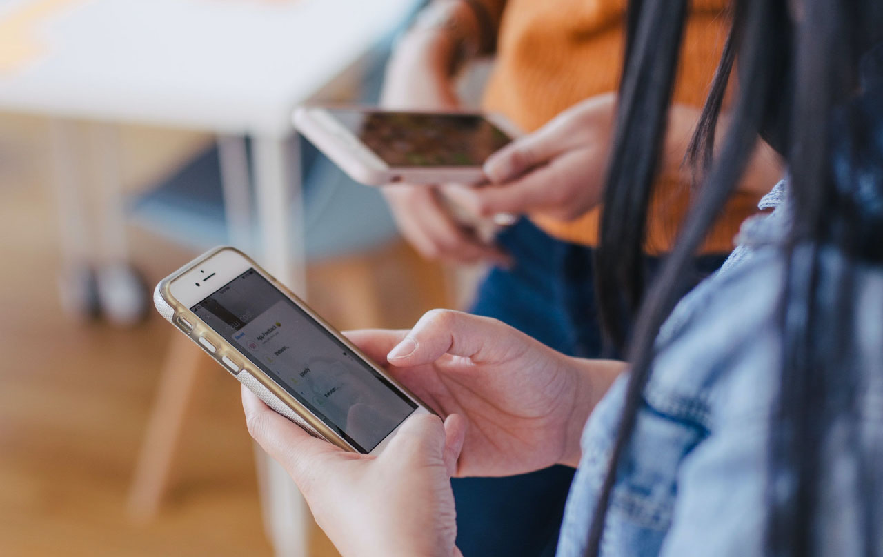 TIPS TO IMPROVE UX ON MOBILE DEVICES Blog